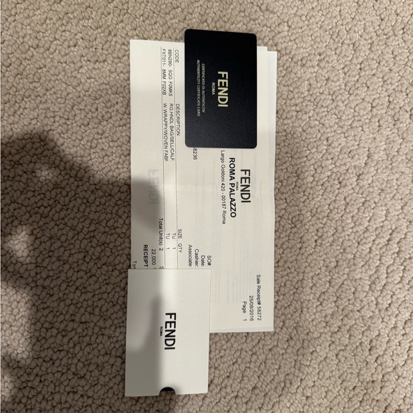 Fendi peekaboo bag - Picture 15 of 17